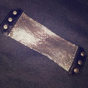 Metal bling bracelet